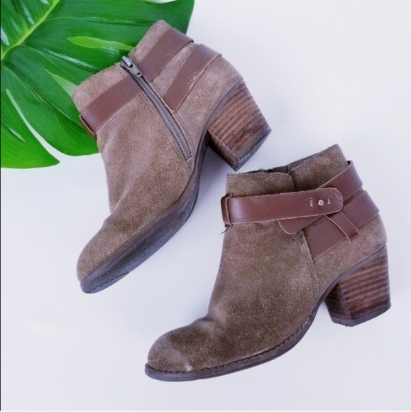 DV by Dolce Vita Jexen Leather Booties - Picture 7 of 9